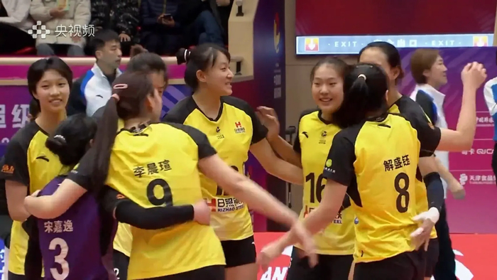 重点拦防娜塔丽亚，杨涵玉拦网表现佳！主打副攻才是山东女排特色|二传|天津|天津队|山东队|天津女排_新浪体育_新浪新闻